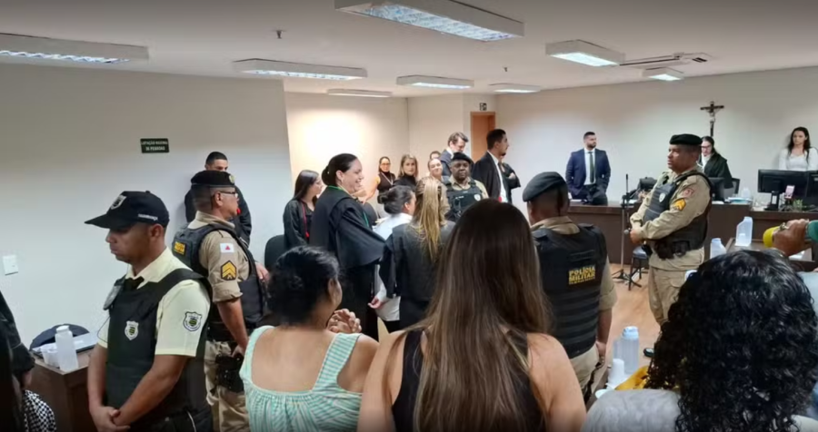 Mulher acusada de matar companheiro após denúncia de abuso é absolvida pelo Tribunal do Júri em Belo Horizonte