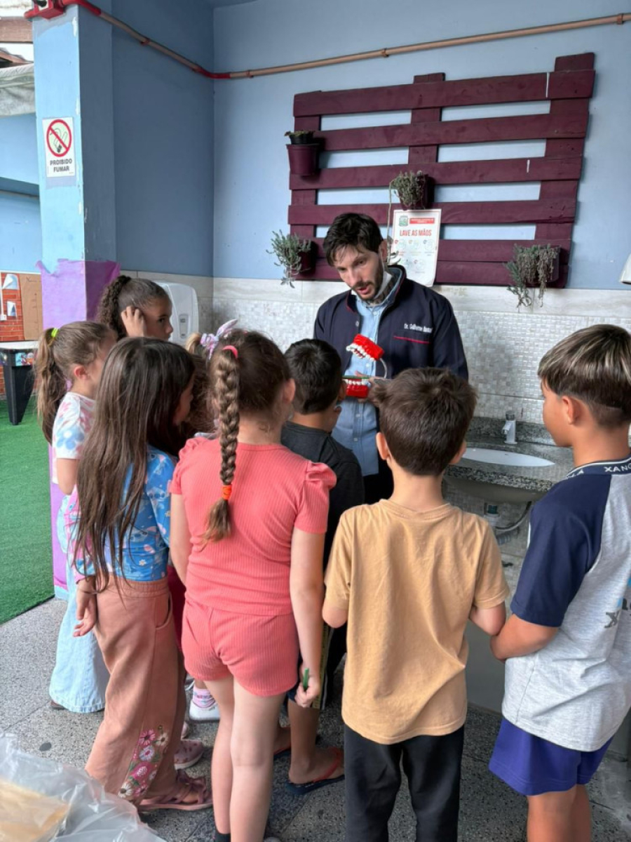 Programa Saúde na Escola realiza ações de saúde bucal em escolas do município