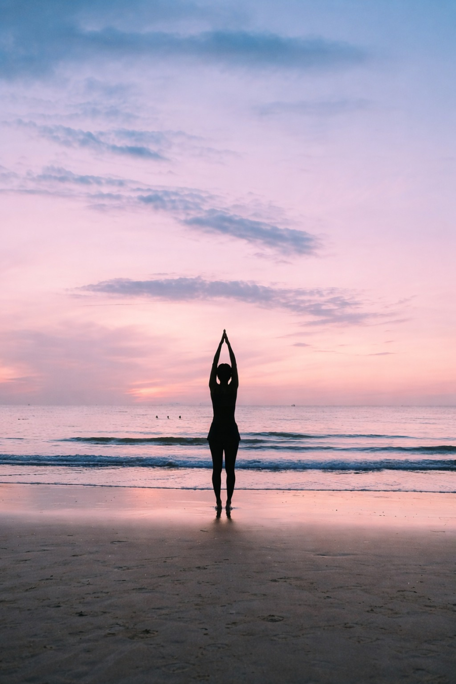 4º Encontro Matinal de Mulheres promove yoga ao nascer do sol em Capão da Canoa