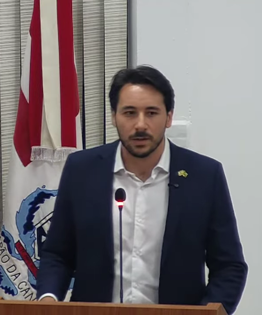 Vereador Matheus Sperry defende ação integrada para enfrentar situação de rua e cobra medidas efetivas